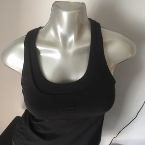 Lululemon sports top